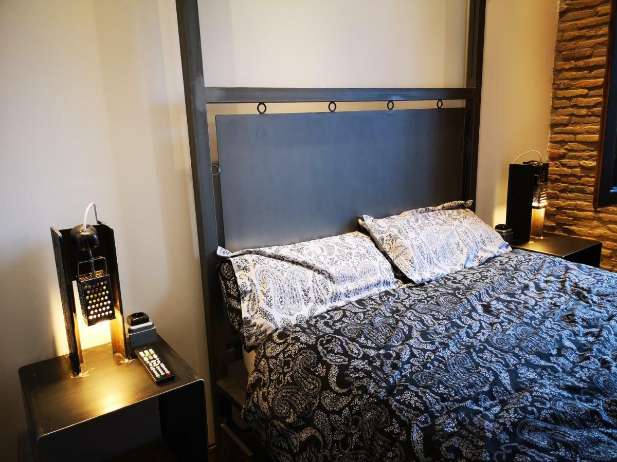 El Capricho De Sagasta Apartment Logrono Bagian luar foto